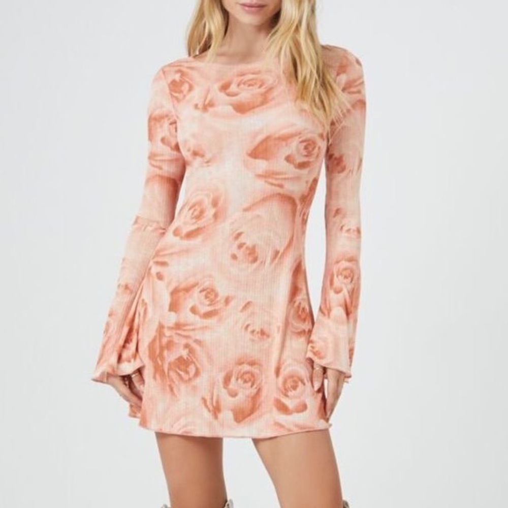 Forever 21 Orange Pink Bell Sleeve Sheath Dress